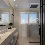Riviera 5*