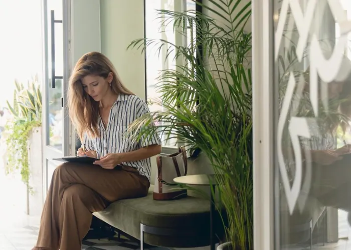 Готель Riviera