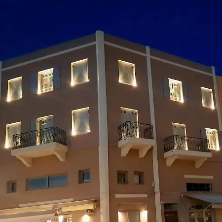Riviera מלון 5*