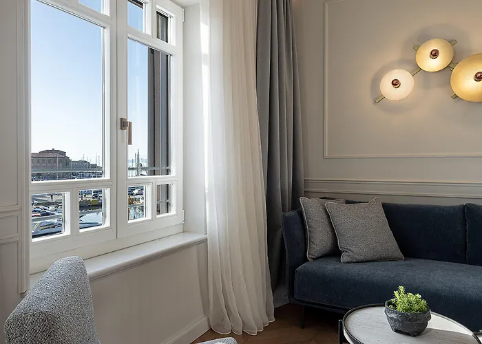 Hotel Riviera Chania (Crete)